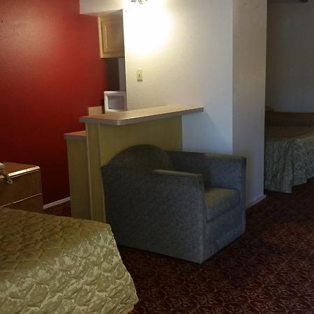 Executive Inn And Suites Waxahachie Zewnętrze zdjęcie