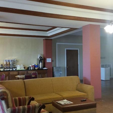 Executive Inn And Suites Waxahachie Zewnętrze zdjęcie