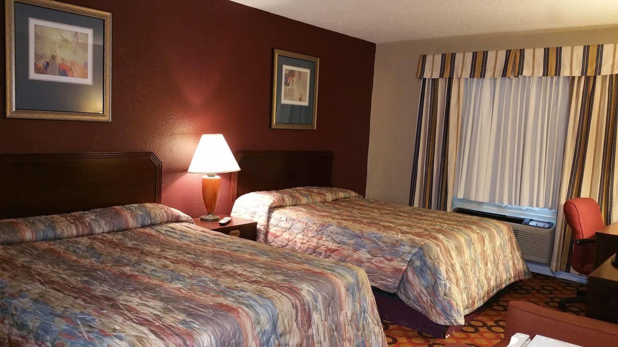 Executive Inn And Suites Waxahachie Zewnętrze zdjęcie